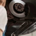 Как правильно выполнить прокачку тормозов на Ниве 21213 пошаговая инструкция